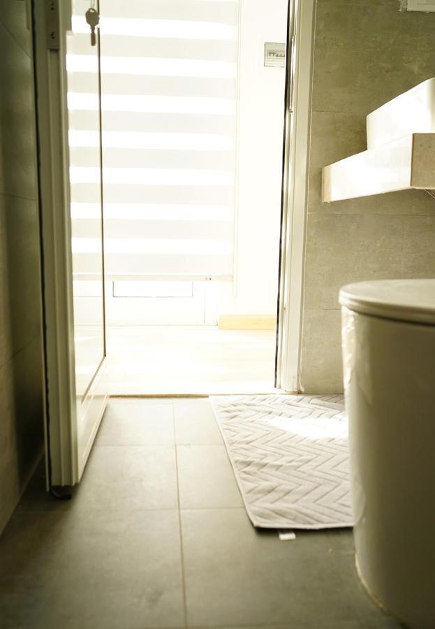 Lyn House - Service Apartment Hoang Quoc Viet Ανόι Εξωτερικό φωτογραφία